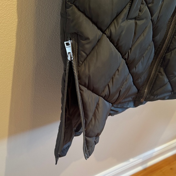 NWT - Levi's Dark Green Quilted Hooded Winter Jacket - Picture 10 of 15